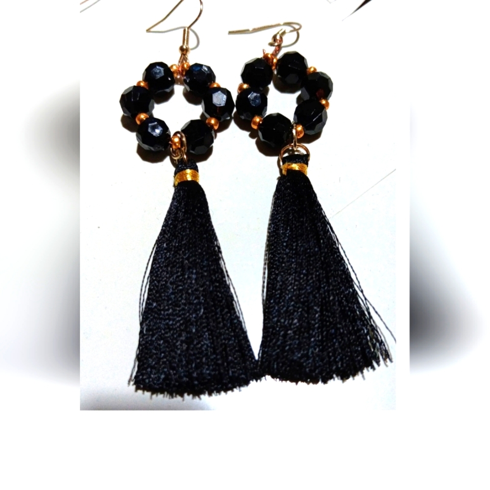 EARINGS